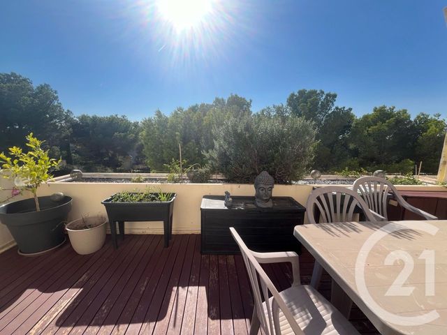 Appartement T3 à vendre - 3 pièces - 80.8 m2 - MARTIGUES - 13 - PROVENCE-ALPES-COTE-D-AZUR - Century 21 Icaza Immobilier